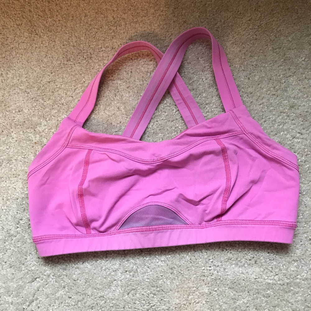 Lululemon sports bra
